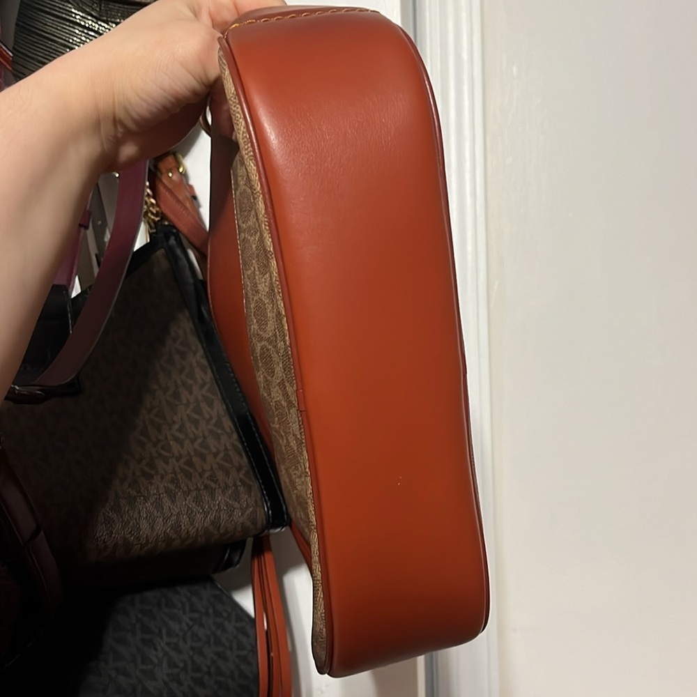 Coach Crossbody - Picture 7 of 7